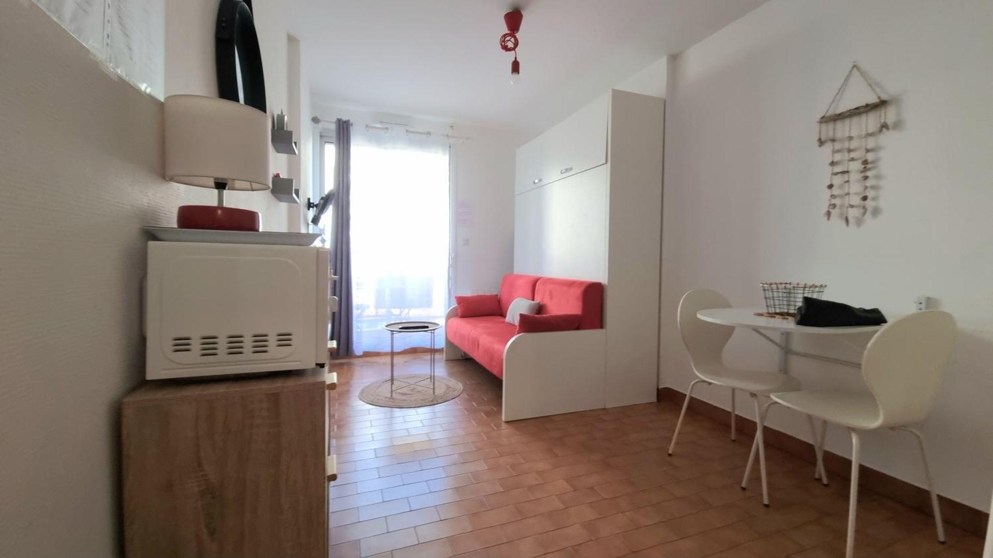 T1 Cozy en Bord de Plage avec Vue Mer Canet-en-Roussillon Eksteriør bilde
